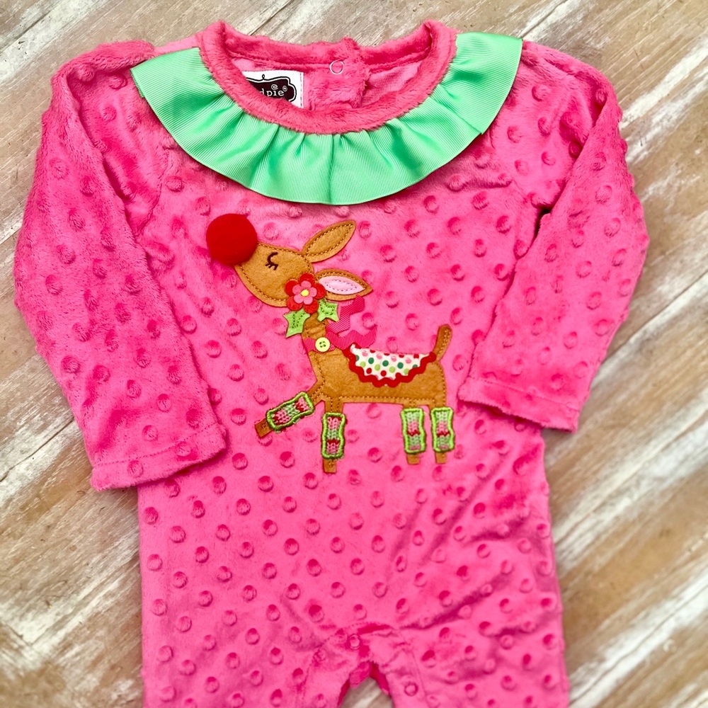 Mud Pie EUC Girls Pink Minky Dot Reindeer One Piece Size 9-12m - Picture 6 of 8